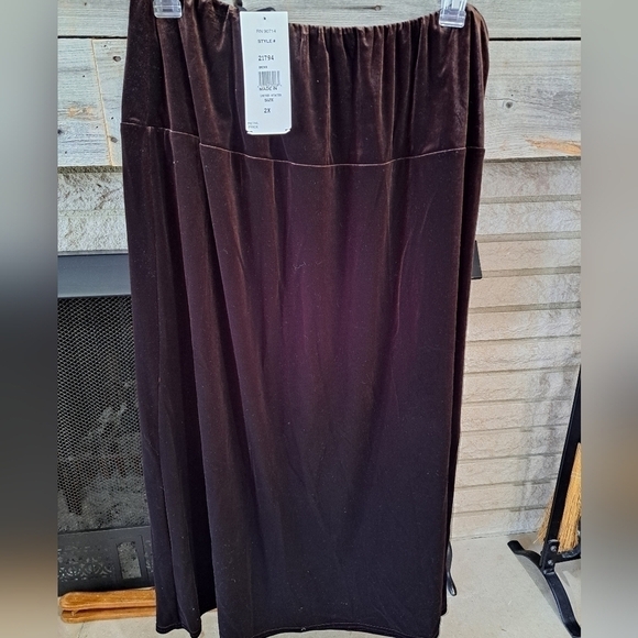 Vintage Brown Velour Maxi Skirt Pull On Elastic Waist Women's 2XL Bohemian NEW - Picture 1 of 8